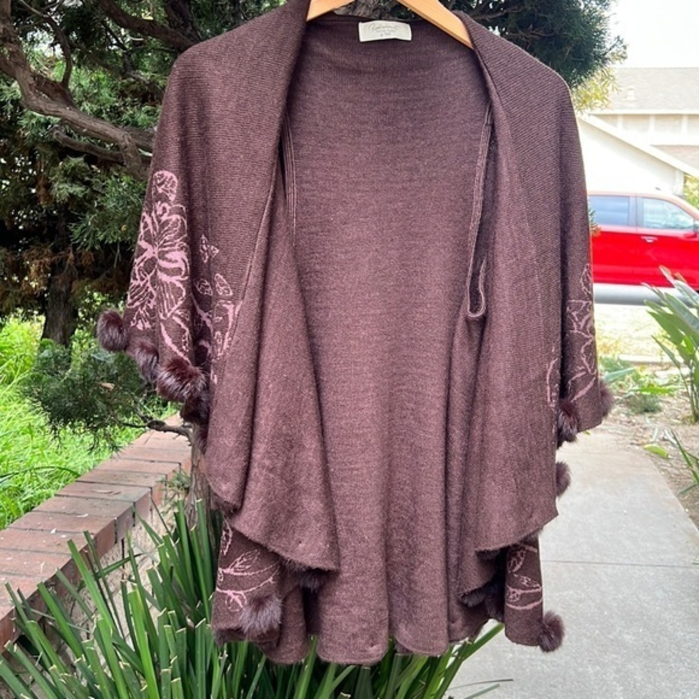 Picalaconte feminine fashion by TGM brown wrap/sweater. No‎ size see pics.